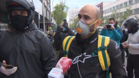 Trabajadores de Glovo protestan por la tarifa base de sus repartos