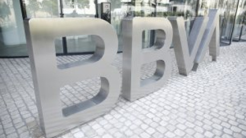 Así adelantó 'Público' la implicación del BBVA en el caso Villarejo que ha culminado con la imputación de su expresidente