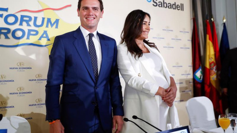 07/05/2019 - Albert Rivera momentos antes de presentar a la candidata del partido al Ayuntamiento de Madrid, Begoña Villacís, en un desayuno informativo organizado por Nueva Economía Fórum | EFE/ Emilio Naranjo