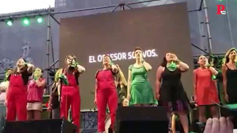 Las proabortistas llenan las calles con el 'pañuelazo verde'