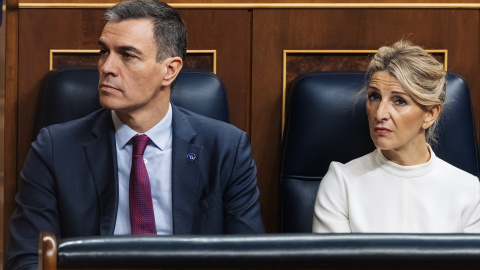 El presidente del Gobierno, Pedro Sánchez, y la vicepresidenta segunda y ministra de Trabajo y Economía Social, Yolanda Díaz, durante la Solemne Sesión de Apertura de las Cortes Generales de la XV LegislaturaEl presidente del Gobierno, Pedro Sánchez,