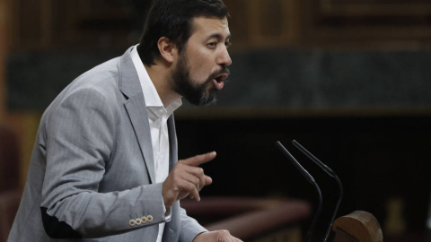 El portavoz de En Marea en el Congreso, Antón Gómez-Reino. / EFE