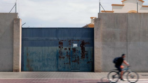 Imagen de archivo del CIE de Zapadores en València. / EFE