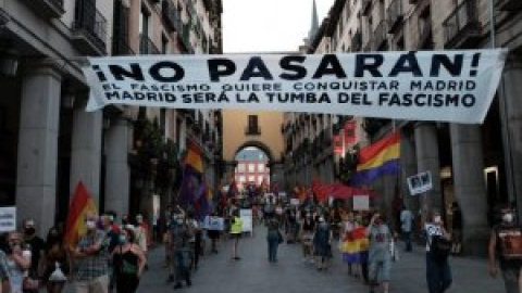 Madrid se moviliza para exigir el fin de la "monarquía corrupta" en España