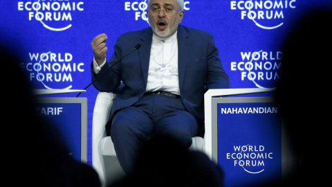 El ministro iraní de Asuntos Exteriores, Javad Zarif, participa en el Foro Económico Mundial de Davos (Suiza). REUTERS/Ruben Sprich