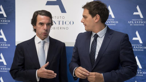 José María Aznar y Albert Rivera, en Madrid. / EFE