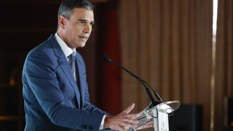 El presidente del Gobierno, Pedro Sánchez interviene en la clausura de la Asamblea Anual de socios del Instituto de la Empresa Familiar, este miércoles en Madrid. EFE/ Chema Moya