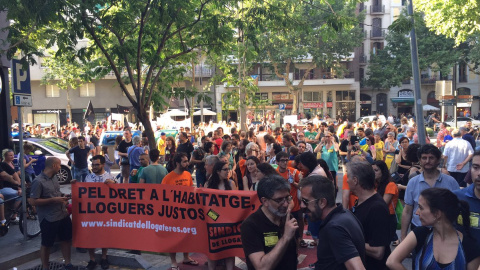 Milers de persones en manifestació per a la defensa del dret a l'habitatge