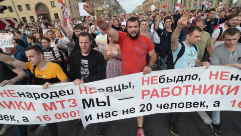 Protesta en Minsk contra la reelección de Lukashenko. - EFE