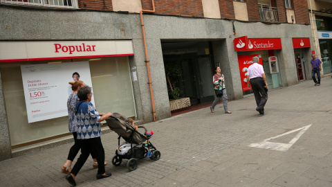 La capitalización bursátil de Banco Popular se desplomó en 2.735 millones de euros a lo largo de 2016.REUTERS