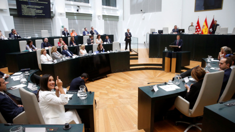 Vista general del salón de plenos del Ayuntamiento de Madrid durante la intervención del candidato del Partido Popular a la alcaldía , José Luis Martínez Almeida, en la sesión constitutiva del ayuntamiento hoy en el Palacio de Cibeles. Almeida, ha s