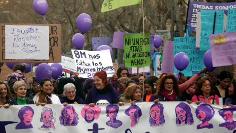 Bloc de dones migrades i/o racialitzades a la manifestació feminista del 8 de març de 2019. ACN