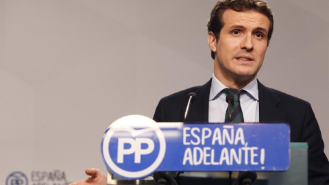 El vicesecretario de Comunicación del Partido Popular, Pablo Casado, durante la rueda de prensa que ofreció en la sede del partido en Génova tras la reunión del Comite de Dirección del Partido Popular. EFE/Javier Tormo