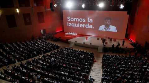 Luis Tudanca, presidente del Congreso Federal del PSOE, se dirige a los delegados durante la inauguración del cónclave socialista./EFE