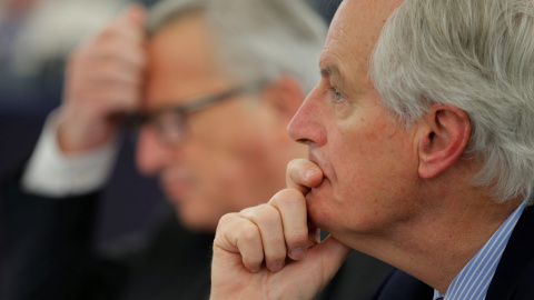 Michel Barnier, negociador de la UE Brexit, asiste a un debate sobre las prioridades de Brexit y las conversaciones sobre la retirada del Reino Unido de la UE en el Parlamento Europeo en Estrasburgo, Francia.REUTERS / Vincent Kessler