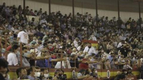 Mérida celebra una corrida de toros multitudinaria que podría no haber cumplido con las limitaciones de la Junta