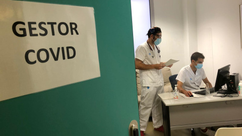 Zona de treball dels gestors COVID a l'Hospital Arnau de Vilanova, l'agost de 2020. ICS Lleida | ACN