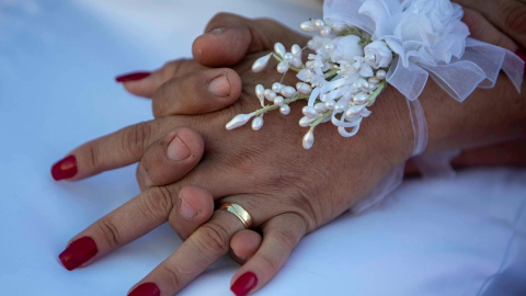 La Policía Municipal de Valladolid ha desalojado en la madrugada de este miércoles un restaurante de la capital con 91 personas que estaban bailando durante la celebración de una boda y que incumplían las medidas de seguridad, ya que no llevaban puest