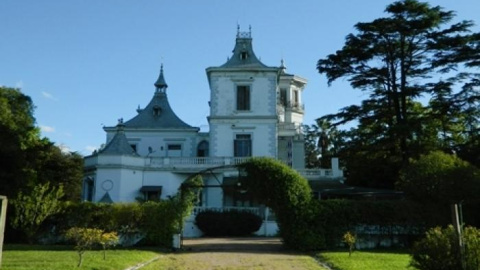 Castillo Idiarte Borda, en el barrio de Colón, al norte de Montevideo / Municipio G