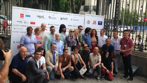 Organizadores y artistas que participarán en el World Pride Madrid durante la presentación del mismo este martes.