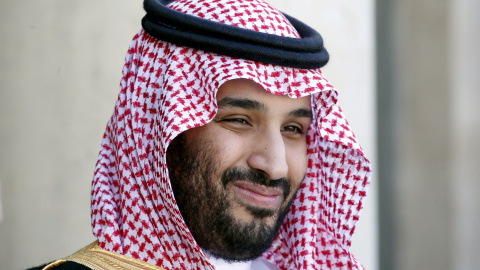 El príncipe heredero saudí Mohammed bin Salman a su llegada al Palacio Elíseo en París REUTERS/Charles Platiau