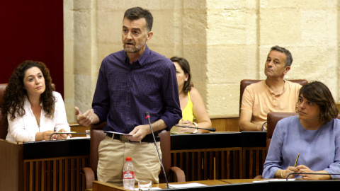 Antonio Maíllo, portavoz del Grupo parlamentario de Izquierda Unida, interviene en el Parlamento andaluz