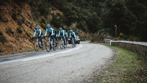 El Massi-Tactic, l'únic equip català de nivell World Tour. / LLUÍS TOLL.