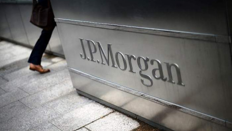 JP Morgan movió más de 1.000 millones de dólares a través de Londres sin saber quién era su dueño. / REUTERS