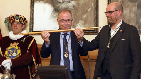 El socialista, Xosé Sánchez Bugallo, que afronta su quinto mandado en el Ayuntamiento de Santiago. EFE/Xoán Rey