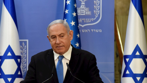 El primer ministro israelí, Benjamin Netanyahu, da una declaración conjunta a la prensa con el secretario de Estado de Estados Unidos, Pompeo. EFE / EPA / DEBBIE HILL / POOL