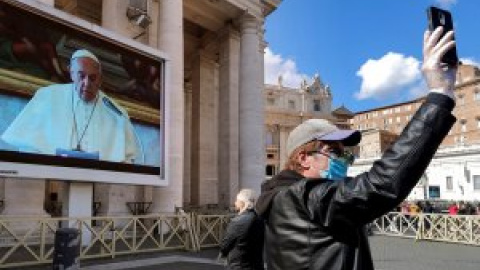 El coronavirus obliga al papa Francisco a oficiar misa por 'streaming'