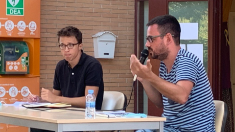 Íñigo Errejón i Lluc Salellas a Viladamat