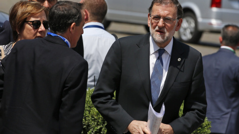 El presidente del Gobierno español, Mariano Rajoy, a su llegada a la reunión de líderes del Partido Popular Europeo (PPE), previa a la cumbre de la UE en Bruselas. EFE/Julien Warnand