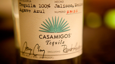 Una botella de Casamigos, la marca de tequila del actor George Clooney