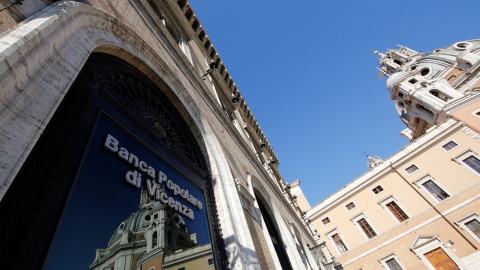 Una oficina de Banca Popolare di Vicenza en Roma.  REUTERS/Alessandro Bianchi