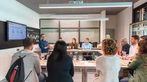 Taller de cata de cerveza en el museo Mundo Estrella Galicia. / MEGA