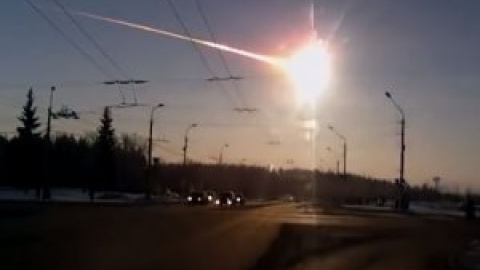 La NASA detecta una explosión de un meteorito sobre el mar de Bering diez veces mayor que la bomba de Hiroshima