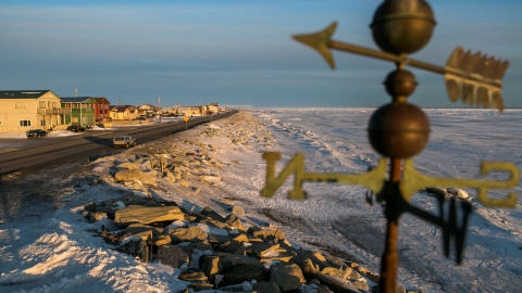 Una playa congelada en el mar de Bering en Alaska, 10 de marzo de 2014. REUTERS/Nathaniel Wilder/