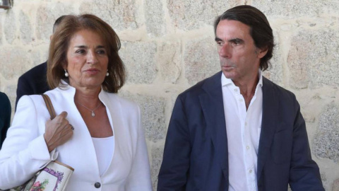 Aznar y Botella en una imagen de archivo. EFE.