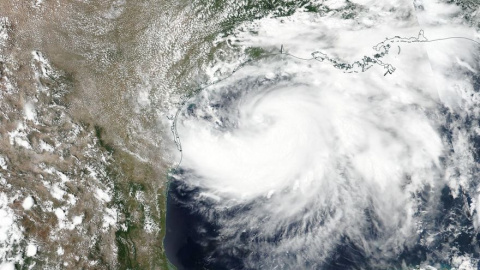 El hurcaán Hanna en la costa de Texas.