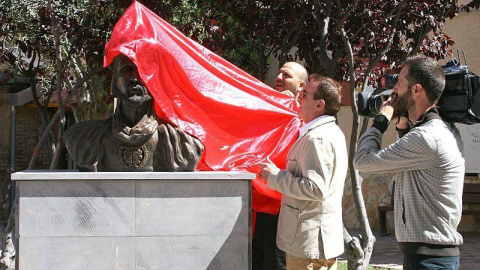 El busto, el día de su presentación, en el 2016. Nando Ortiz/ nandoortiz.com