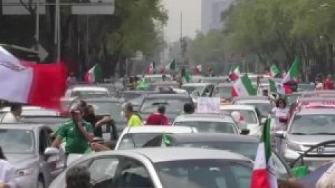 Protestas en México contra su presidente López Obrador ante la crisis que atraviesa el país en medio de la pandemia