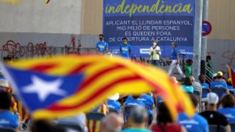 Los reproches a los partidos independentistas y las llamadas a buscar una estrategia unitaria marcan la Diada más atípica