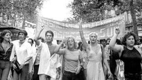 Manifestació convocada pel Front d'Alliberament Gai (FAGC) a Barcelona, el 1977