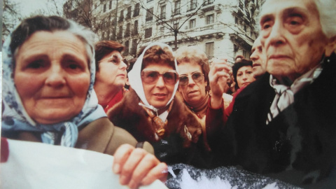 Teo Gallardo, con Dolores Ibárruri, Pasionaria. / ARCHIVO FAMILIAR