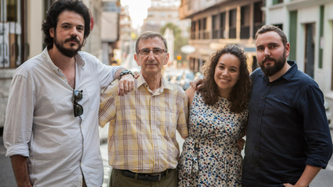 De izquierda a derecha: Mario Hernández, Soubhi Hamaui, Paloma Jiménez y Rubén García.- VIENTOS DEL PUEBLO SIRIO