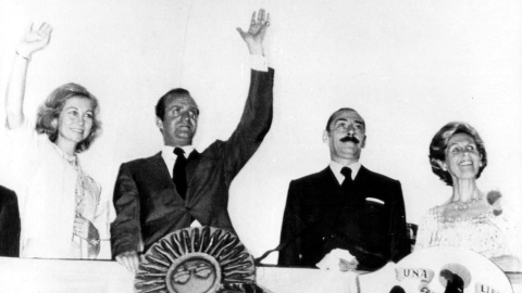 Los reyes con Videla