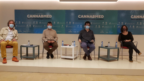 Debate CANNABMED con José Carlos Bouso, Manel Rabanal, Kenzi Riboulet y Mireia Ventura. / SANTIAGO F. REVIEJO