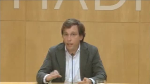 Martínez Almeida pide a los madrileños que eviten desplazamientos que no sean "estrictamente necesarios"