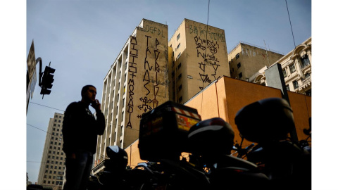 Pixaçoes en Sao Paulo. / NACHO DOCE (REUTERS)